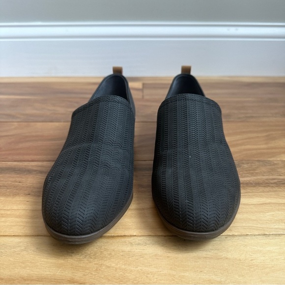 Dr. Scholl’s Charcoal Gray Textured Loafers - Picture 5 of 11